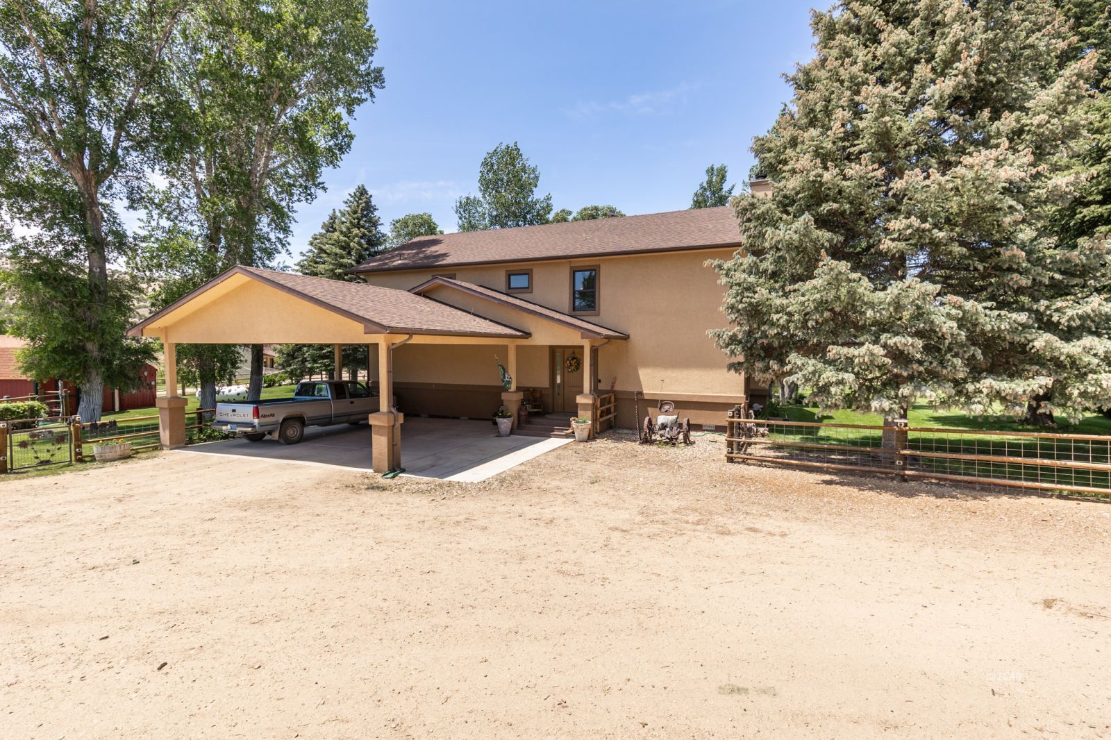 1510 W Lower South Fork Road Property Photo 4