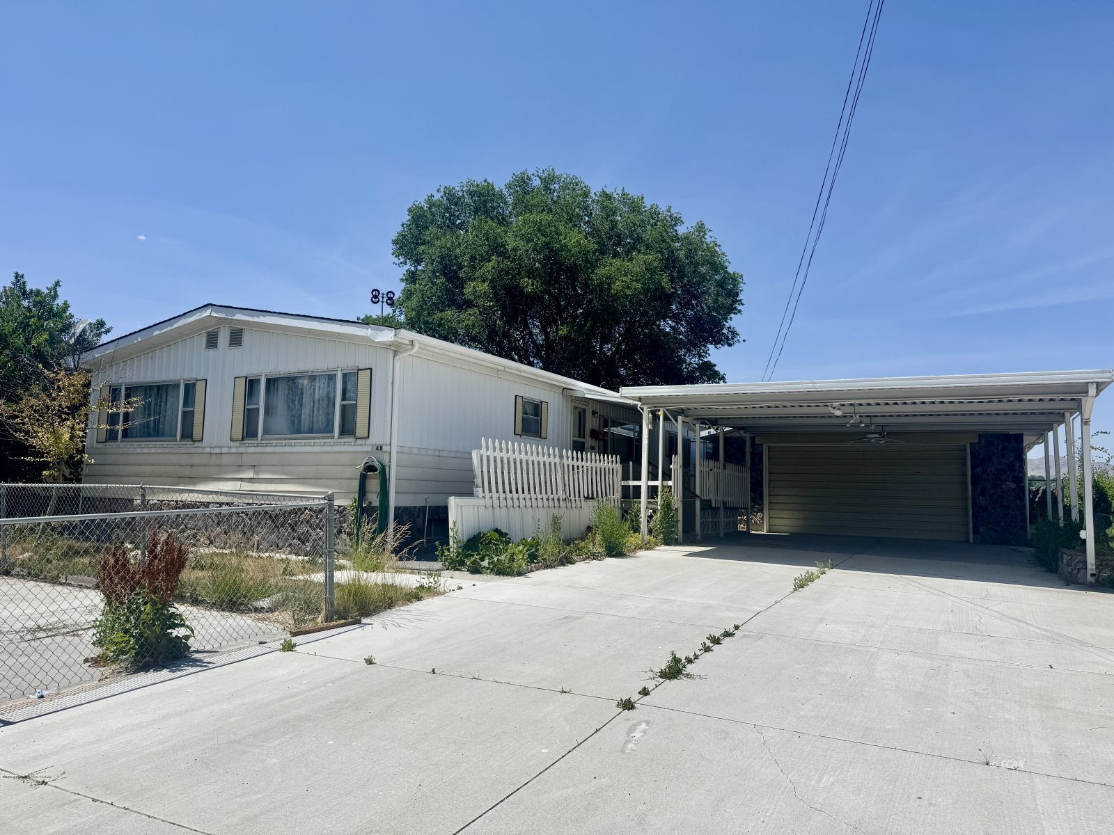 648 Bullion Road Property Photo 1