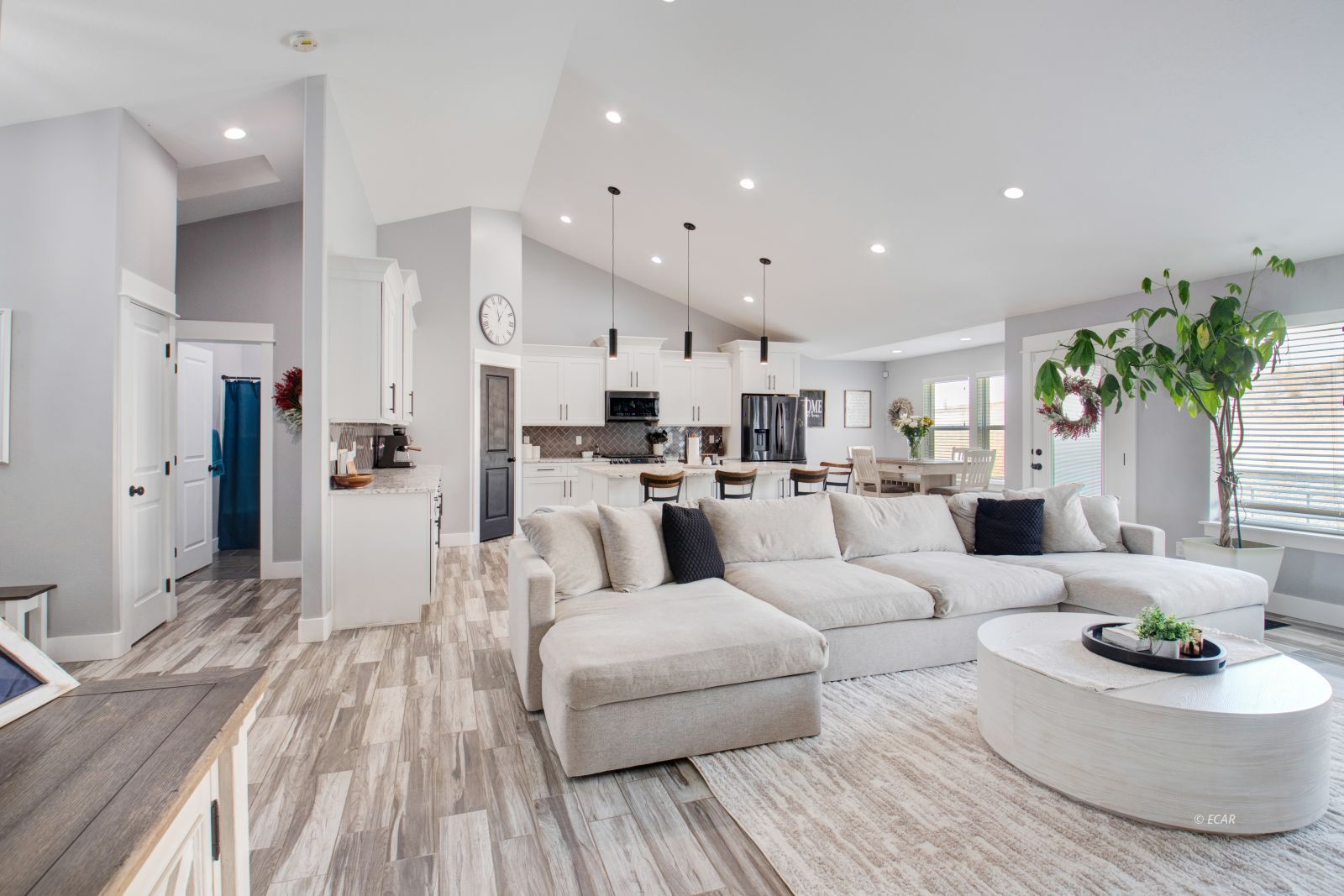 2057 Eagle Ridge Loop Property Photo 14