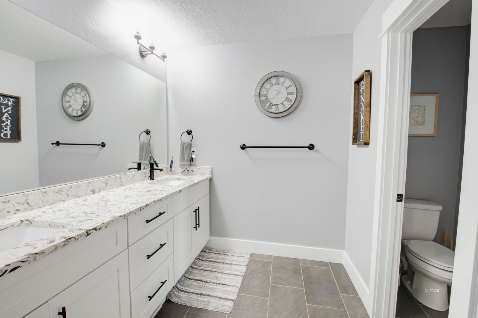 2057 Eagle Ridge Loop Property Photo 23