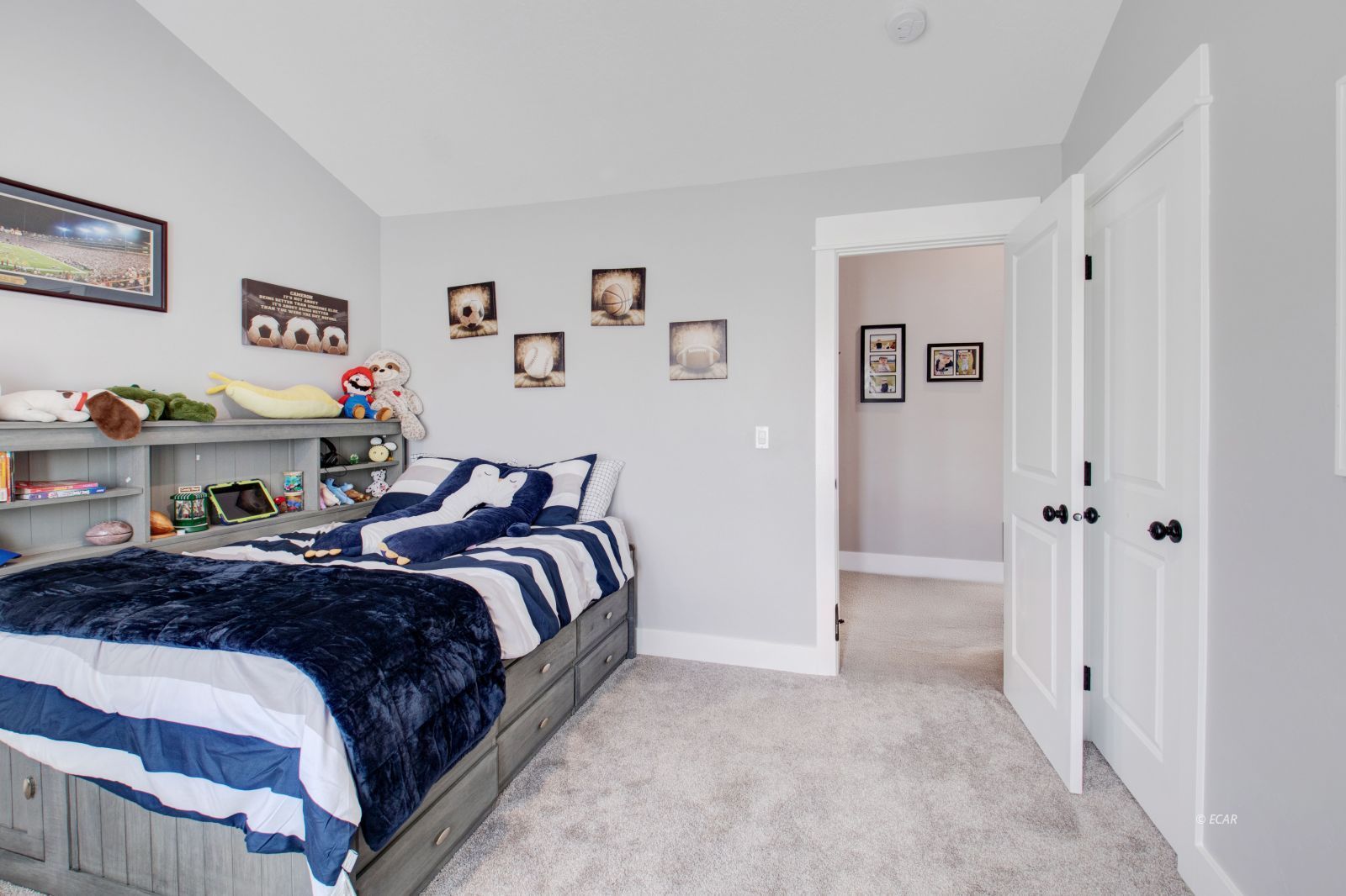 2057 Eagle Ridge Loop Property Photo 28