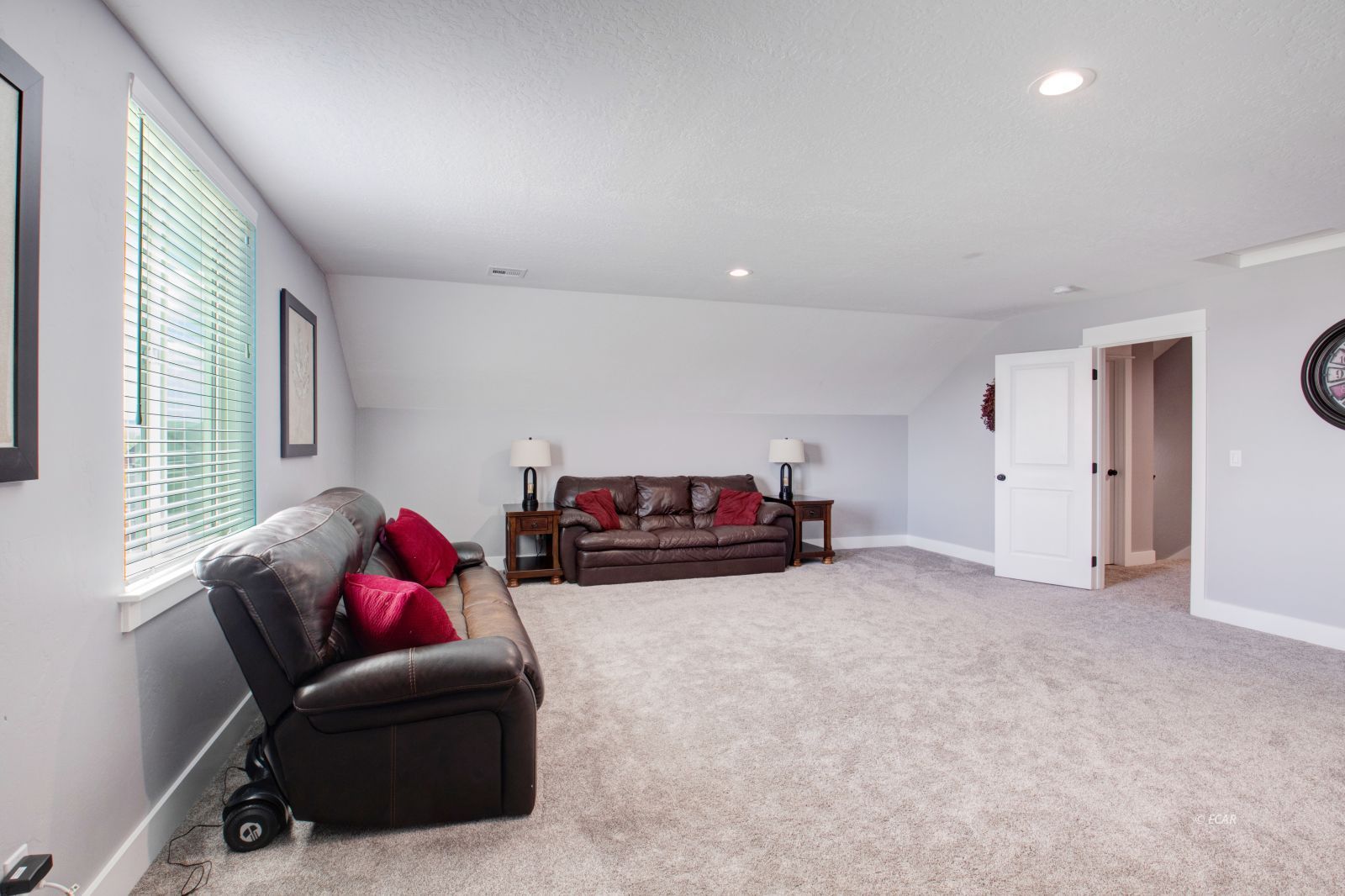 2057 Eagle Ridge Loop Property Photo 39