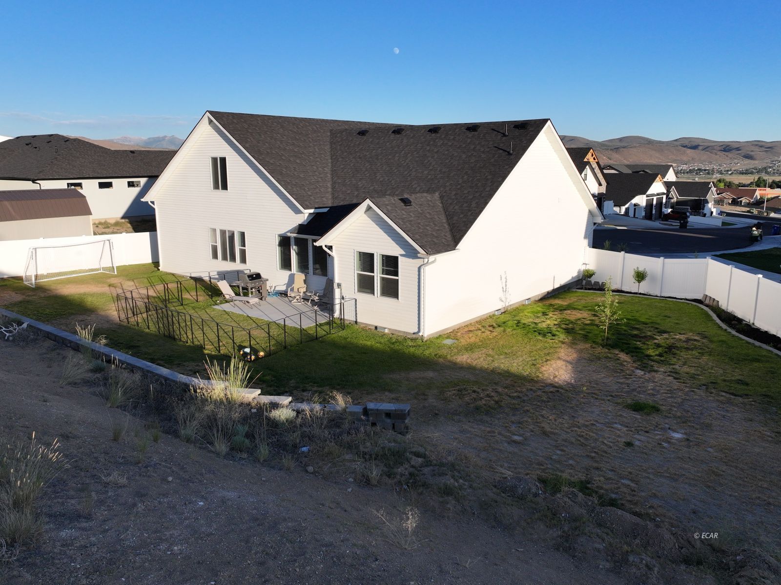 2057 Eagle Ridge Loop Property Photo 43