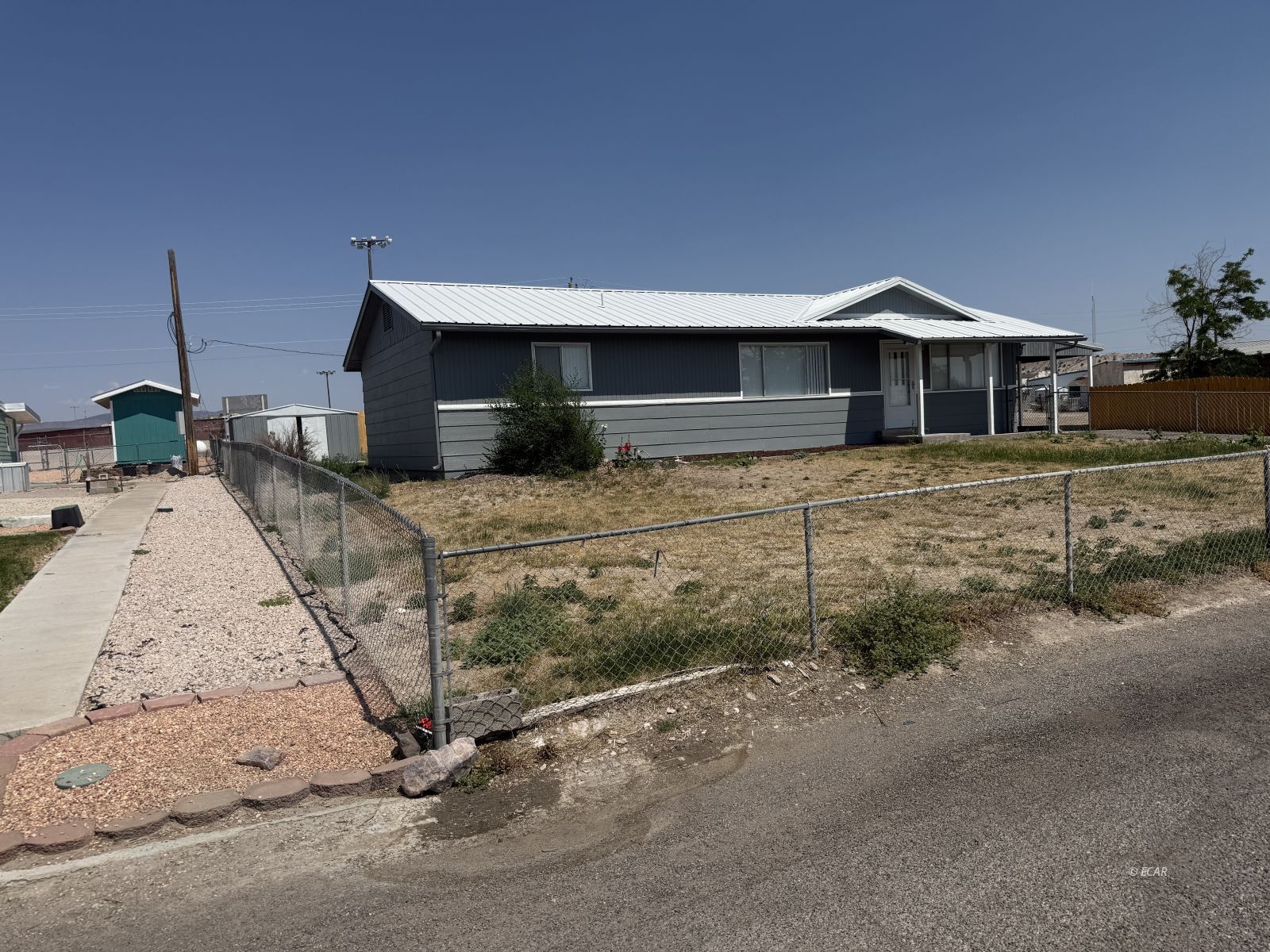 198 Mathews Court Property Photo 2