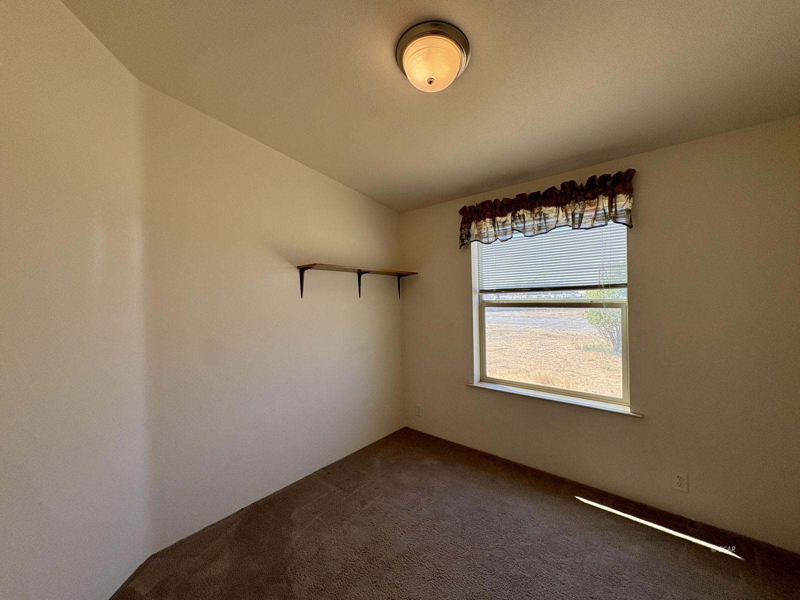 6825 W Rose Creek Road Property Photo 12