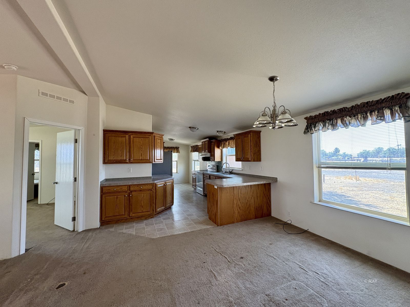 6825 W Rose Creek Road Property Photo 14