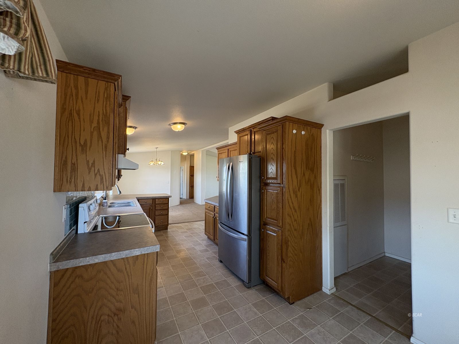 6825 W Rose Creek Road Property Photo 16