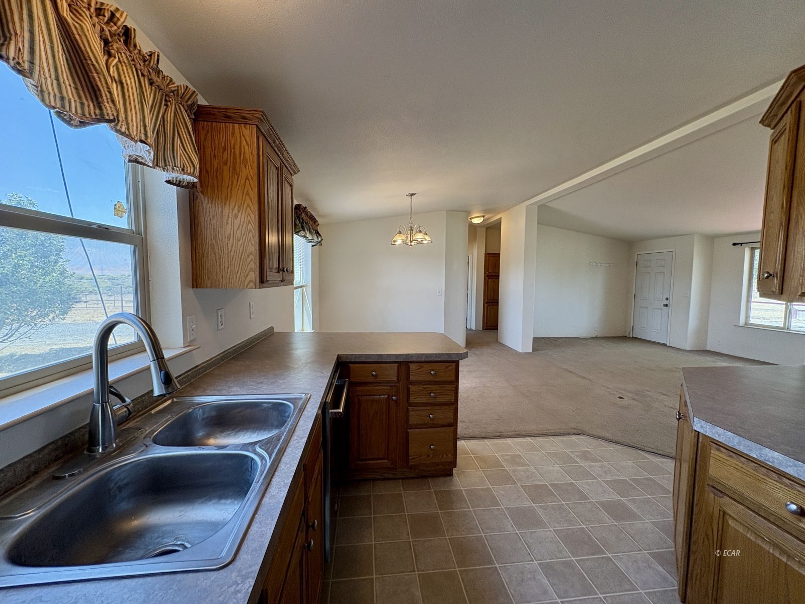 6825 W Rose Creek Road Property Photo 18