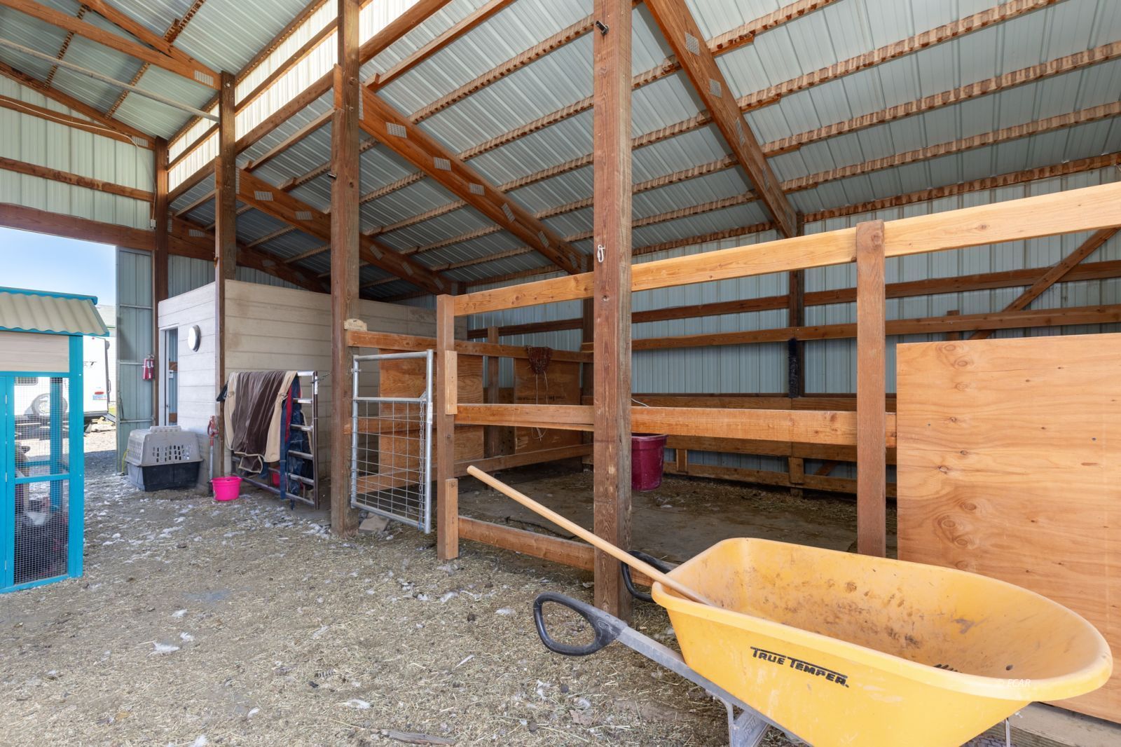 491 Blakeland Drive Property Photo 41