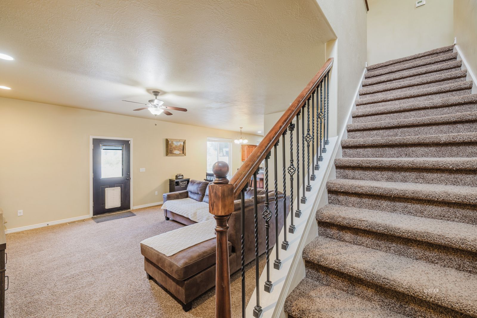 470 Lawndale Drive Property Photo 23