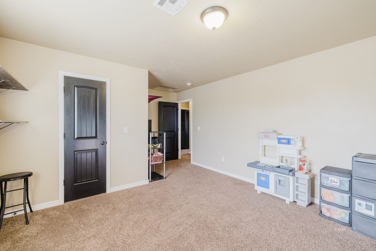 470 Lawndale Drive Property Photo 31