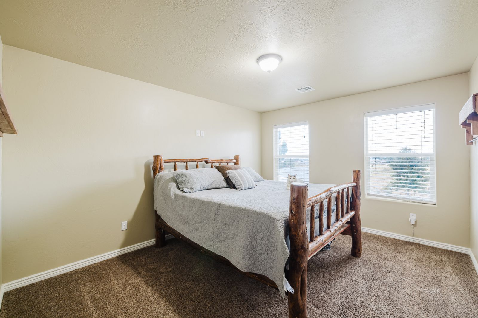 470 Lawndale Drive Property Photo 35