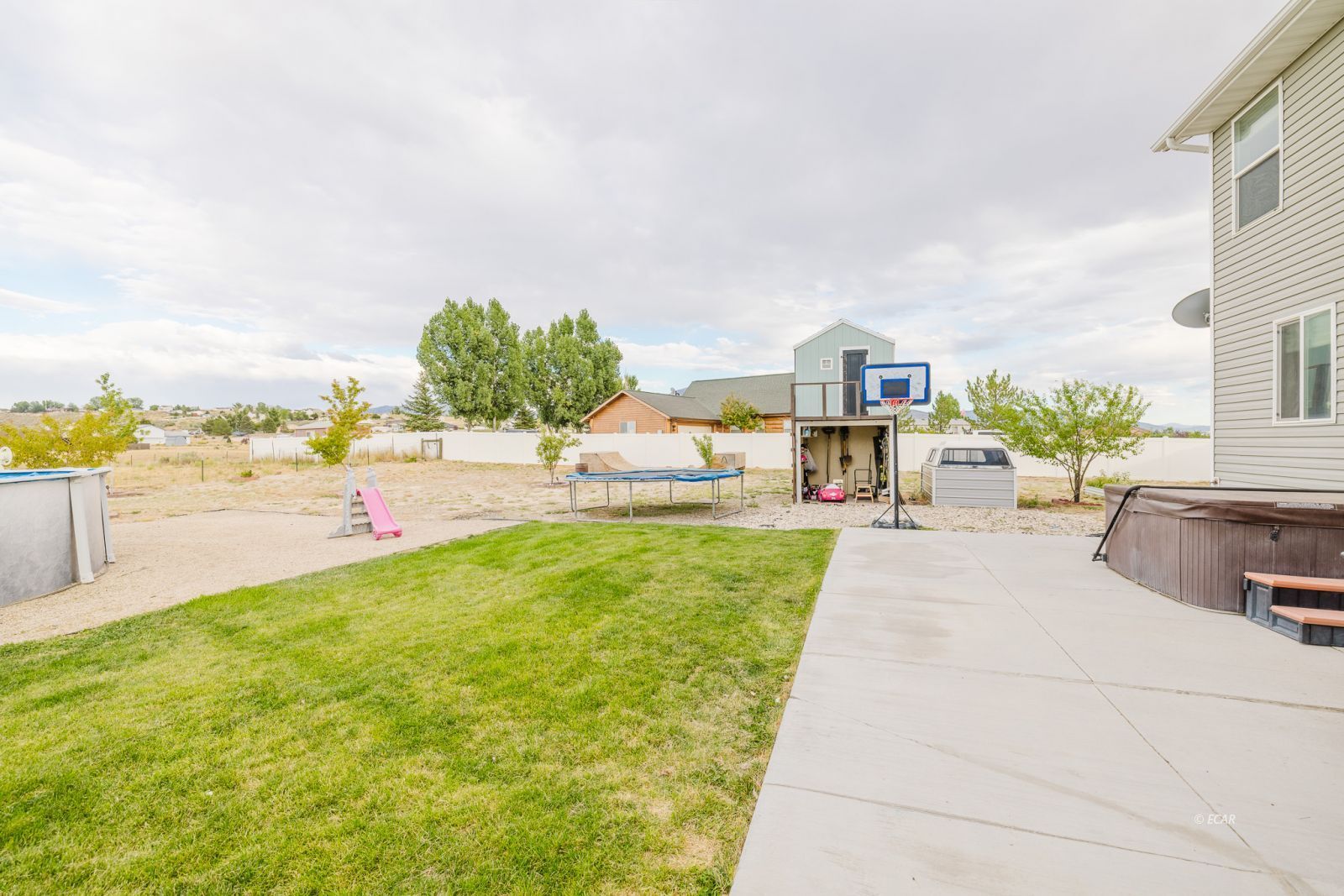 470 Lawndale Drive Property Photo 42