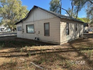 853 Wilson Avenue Property Photo 15