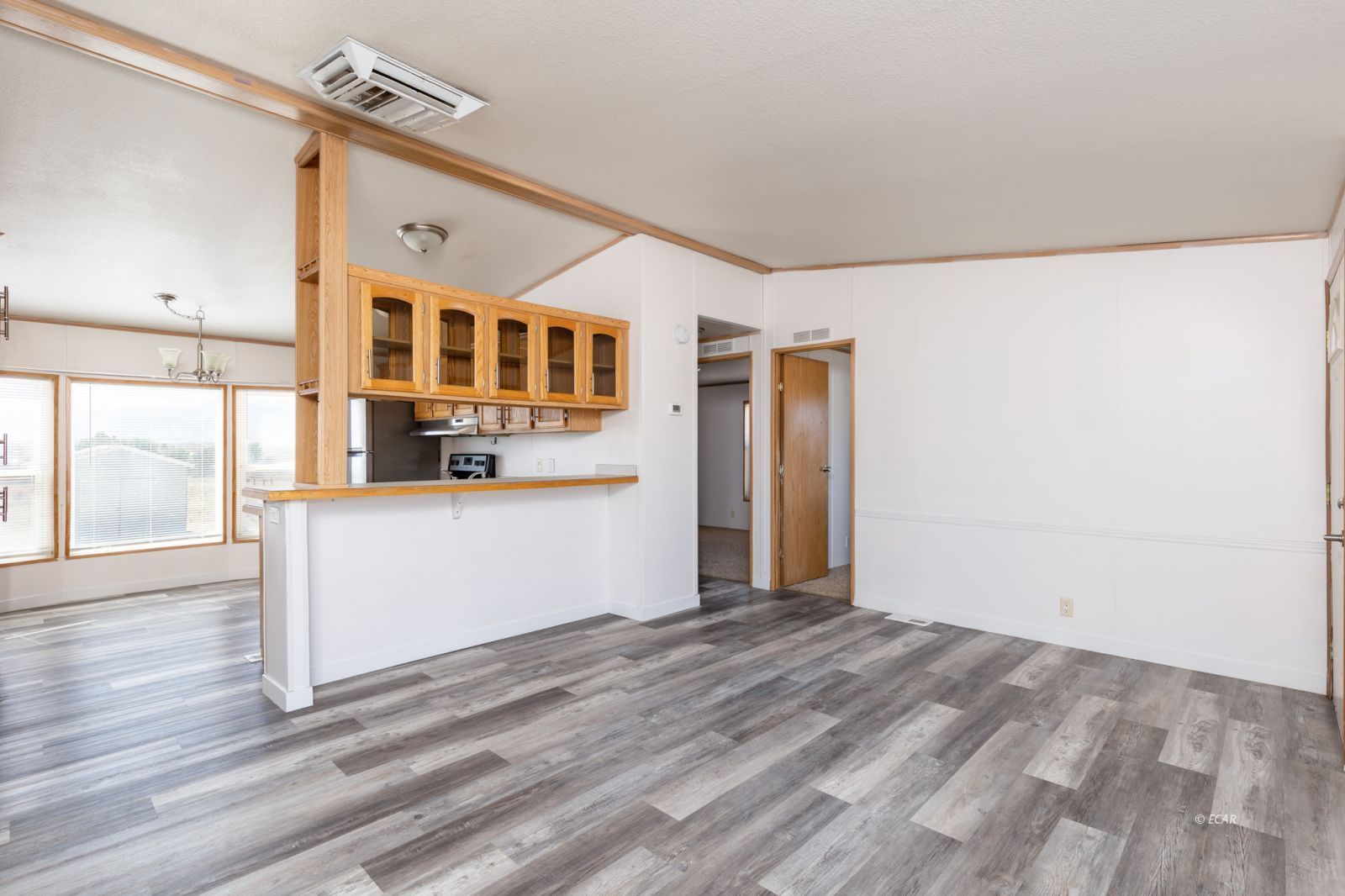 524 Tiffany Drive Property Photo 7