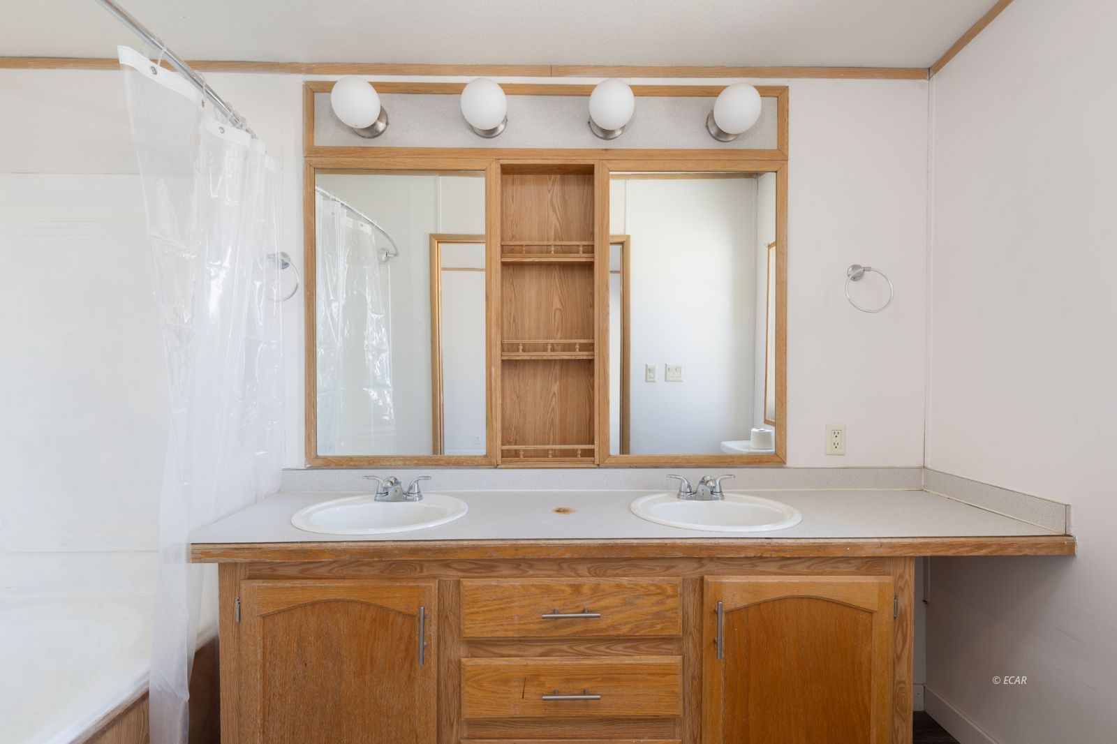 524 Tiffany Drive Property Photo 20