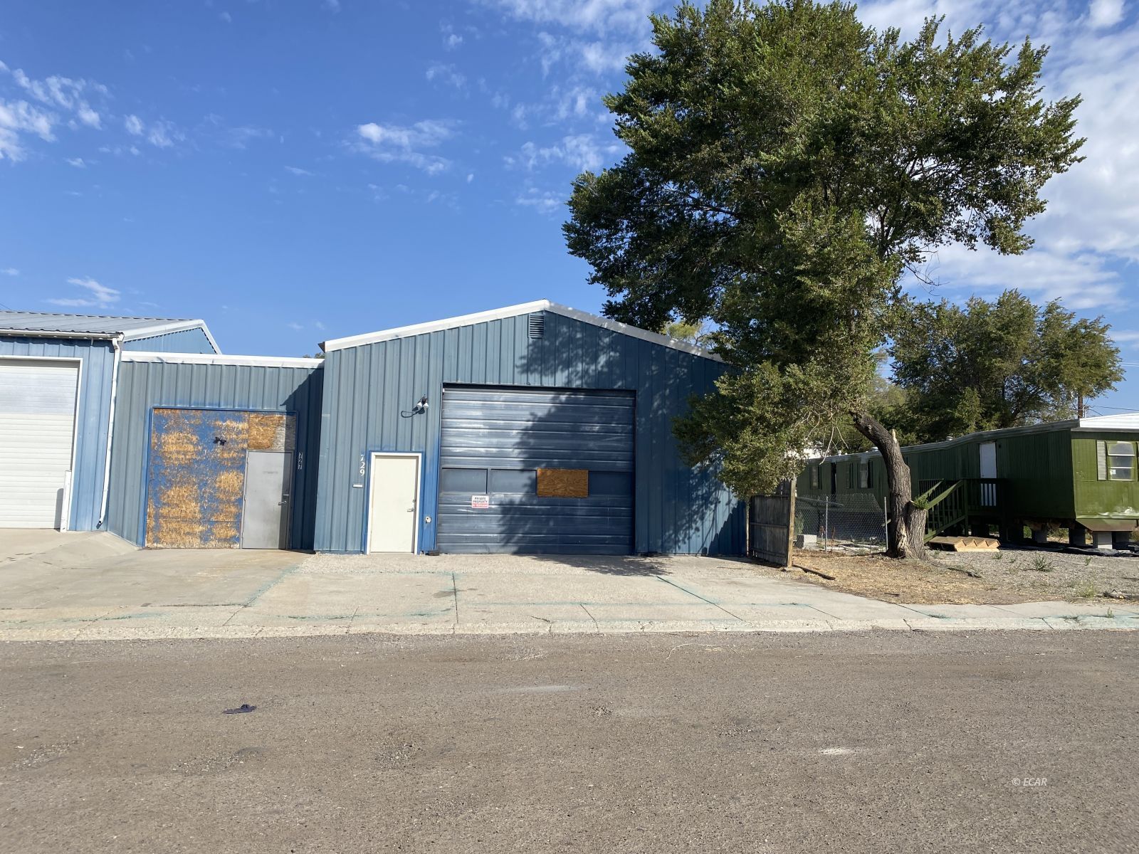 729 Douglas Street Property Photo 1