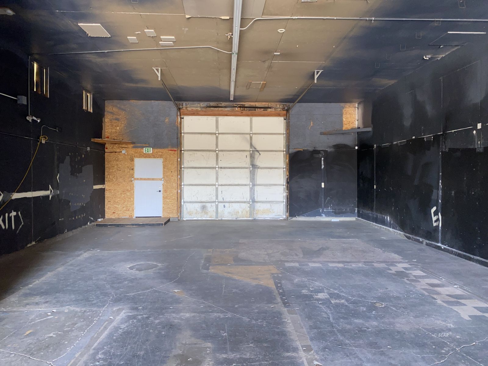 729 Douglas Street Property Photo 5