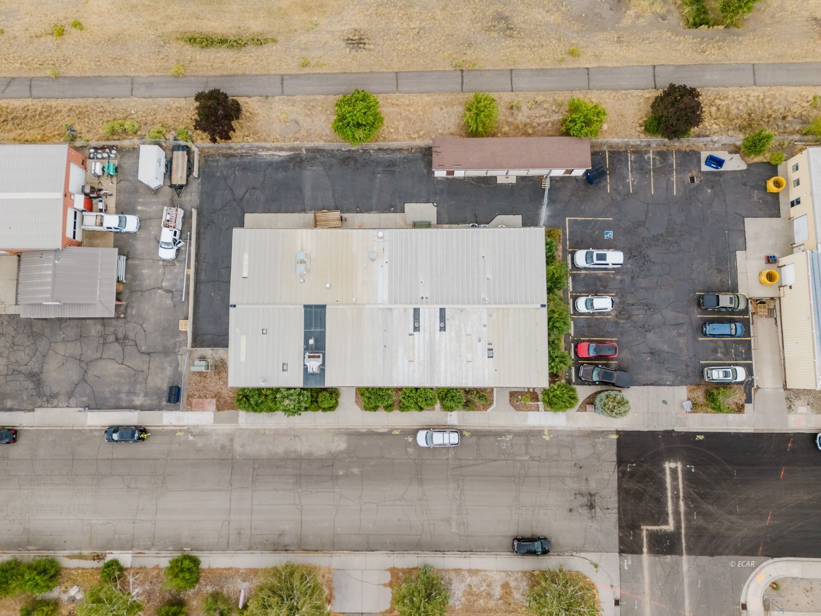 106 W Front Street Property Photo 2