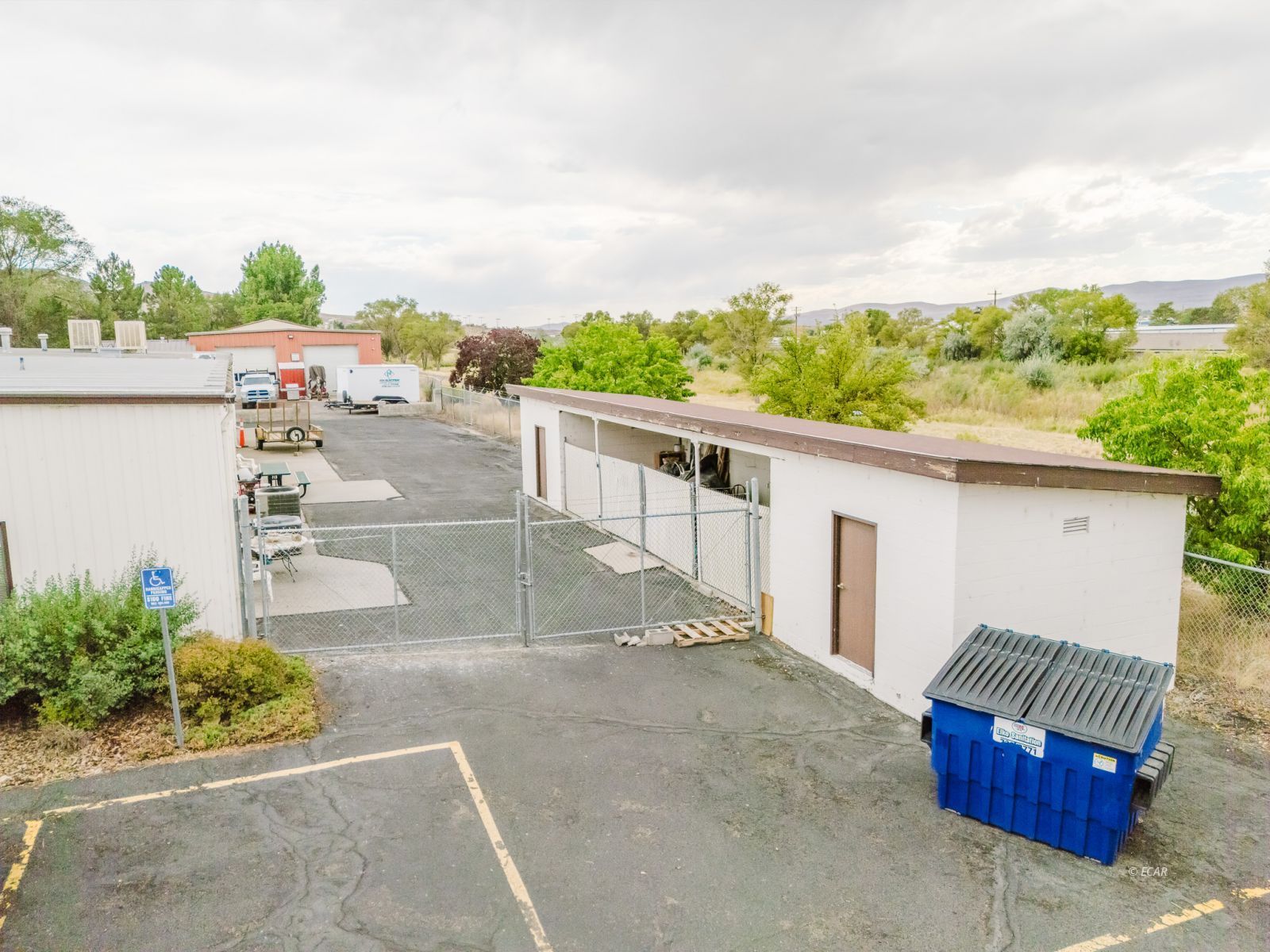 106 W Front Street Property Photo 5