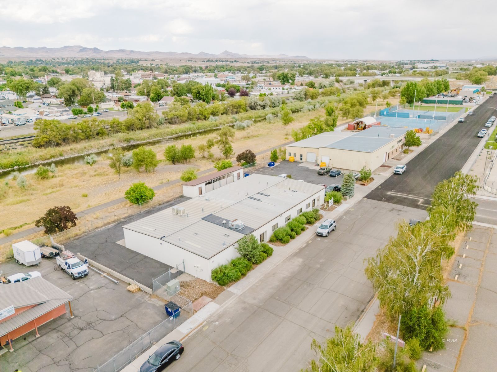 106 W Front Street Property Photo 14