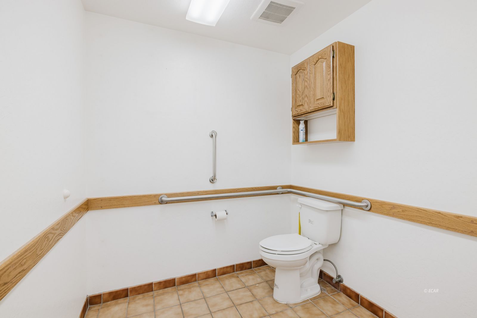 106 W Front Street Property Photo 15