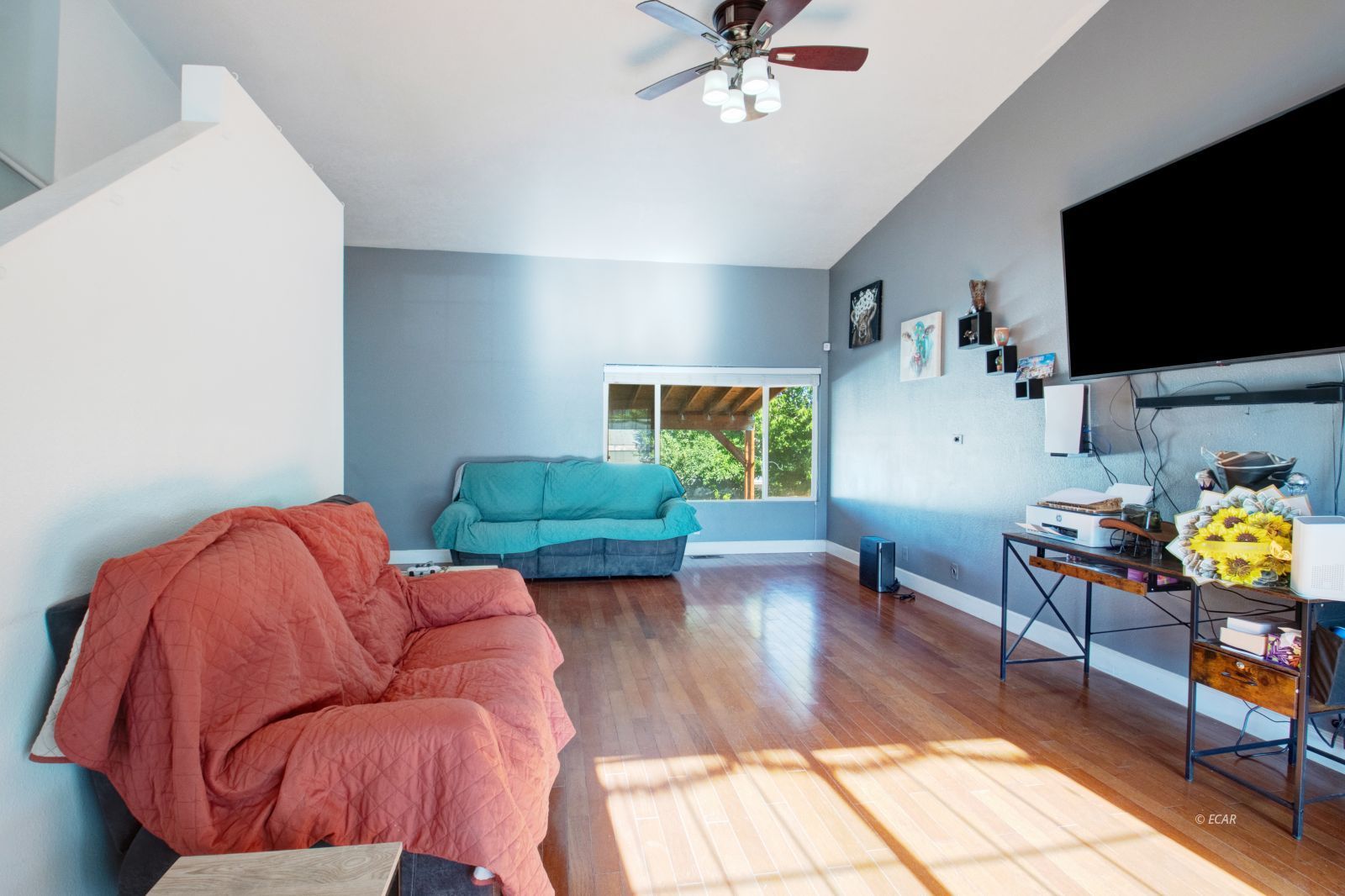 2740 Sunnyside Avenue Property Photo 6