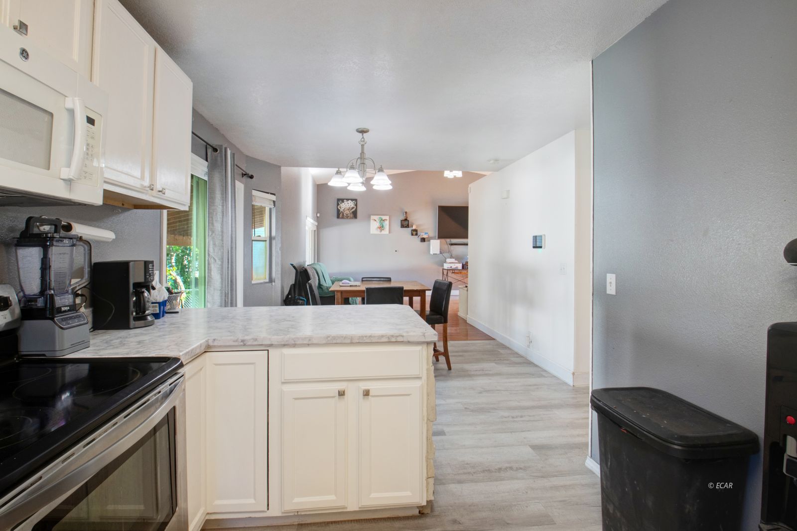 2740 Sunnyside Avenue Property Photo 10