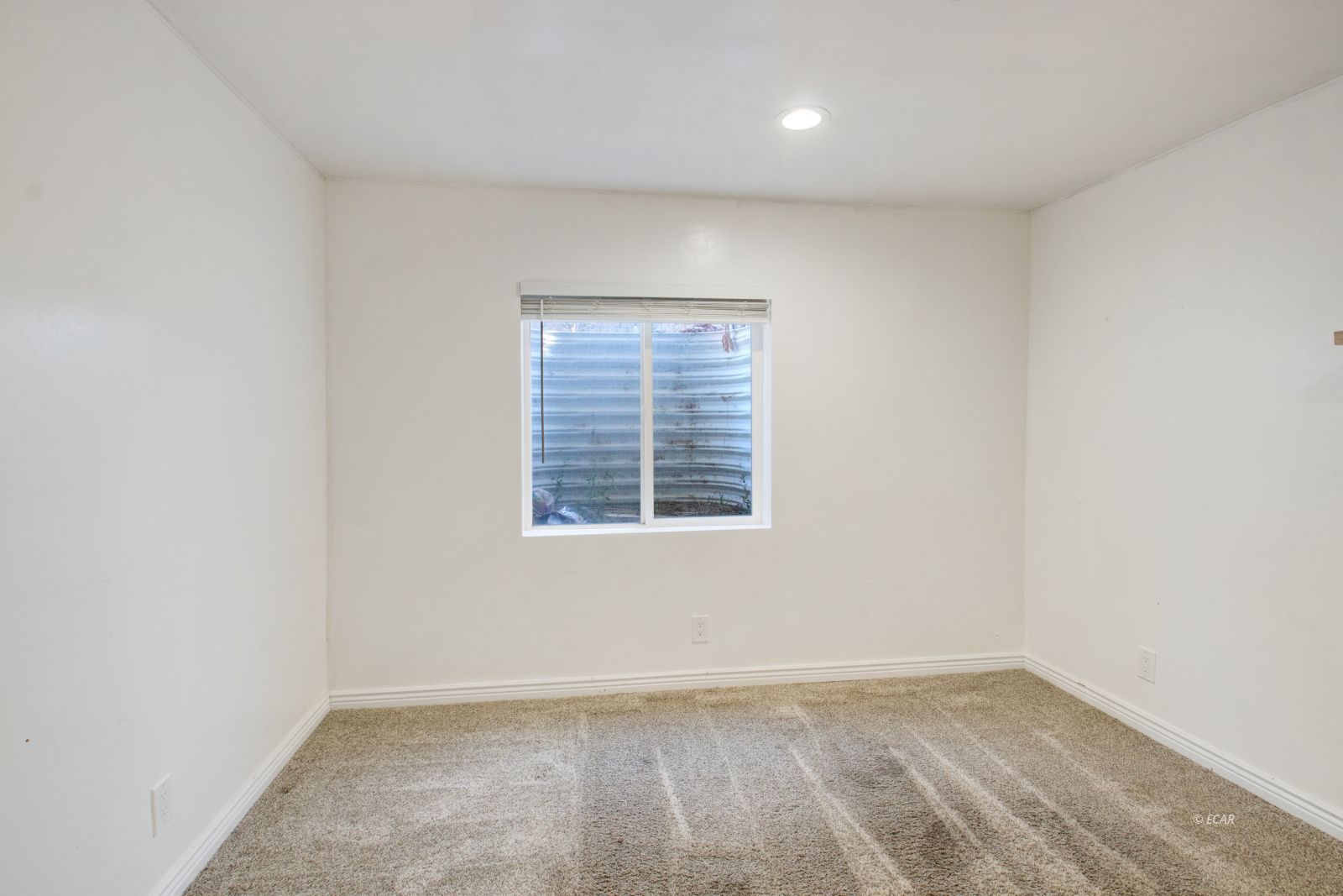 2740 Sunnyside Avenue Property Photo 25