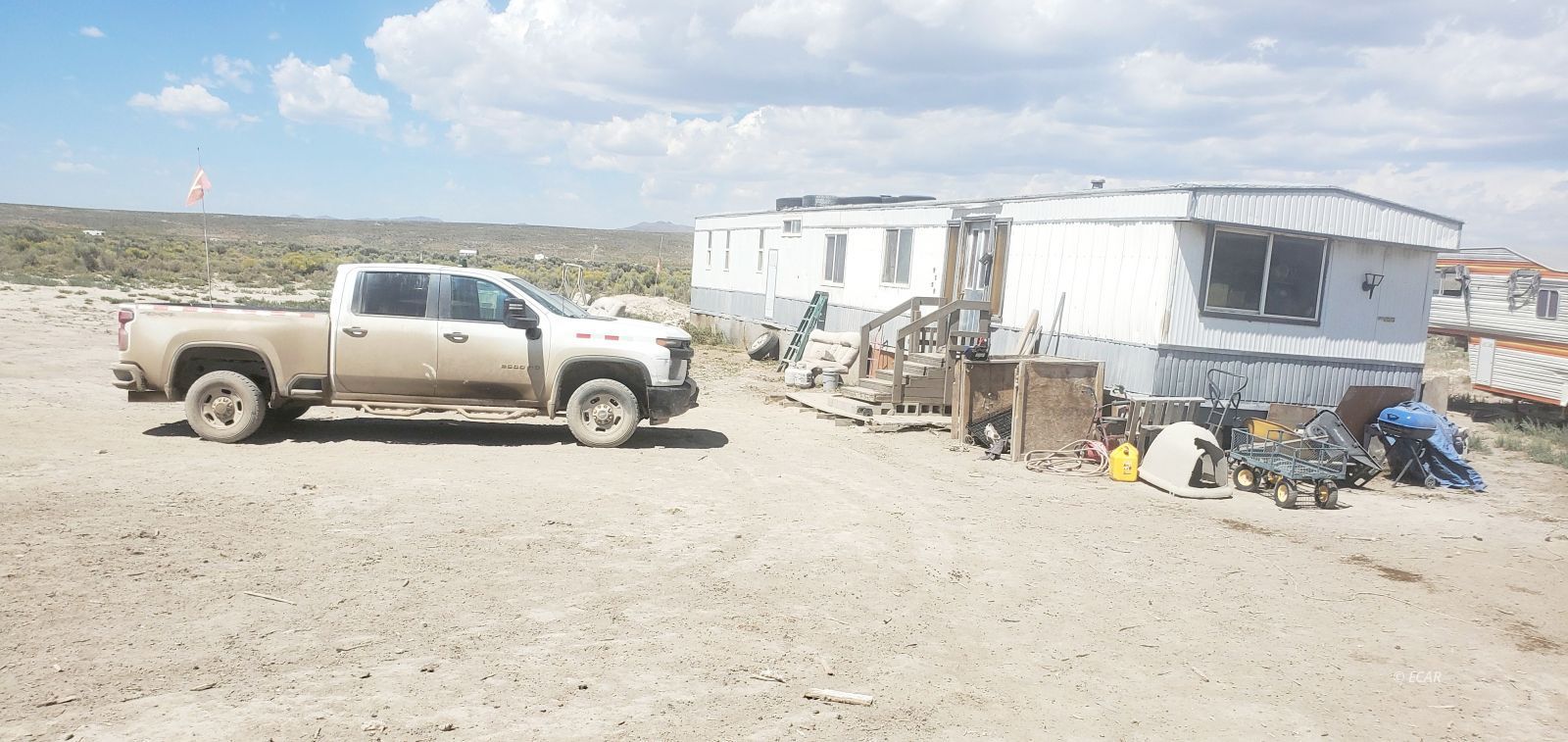 9559 7th Street Property Photo 2