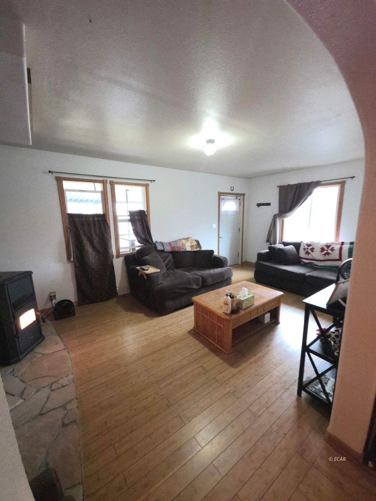 353 New Pine Street Property Photo 5