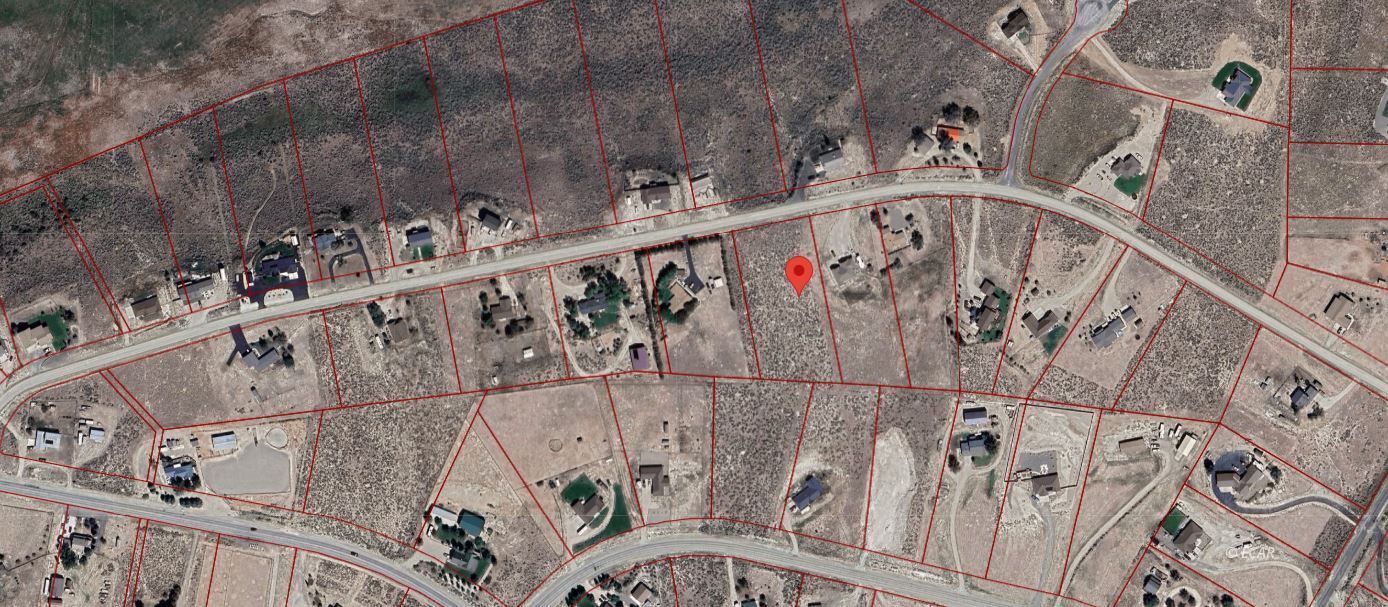 472 Foxridge Drive Property Photo 5