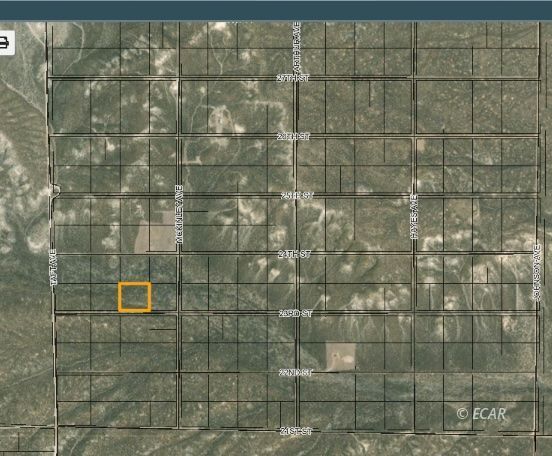 Klamath Dr Property Photo 2