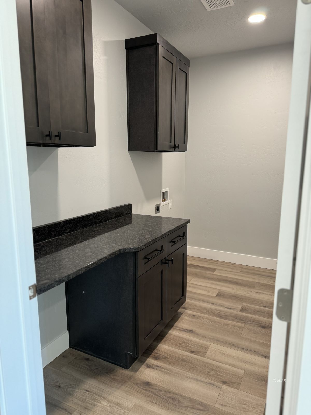 5270 Marla Drive 14 Property Photo 11