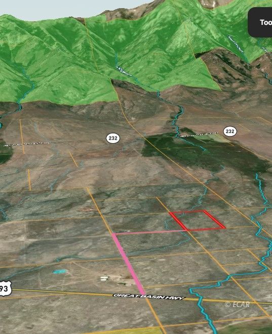 No Name St Property Photo 2