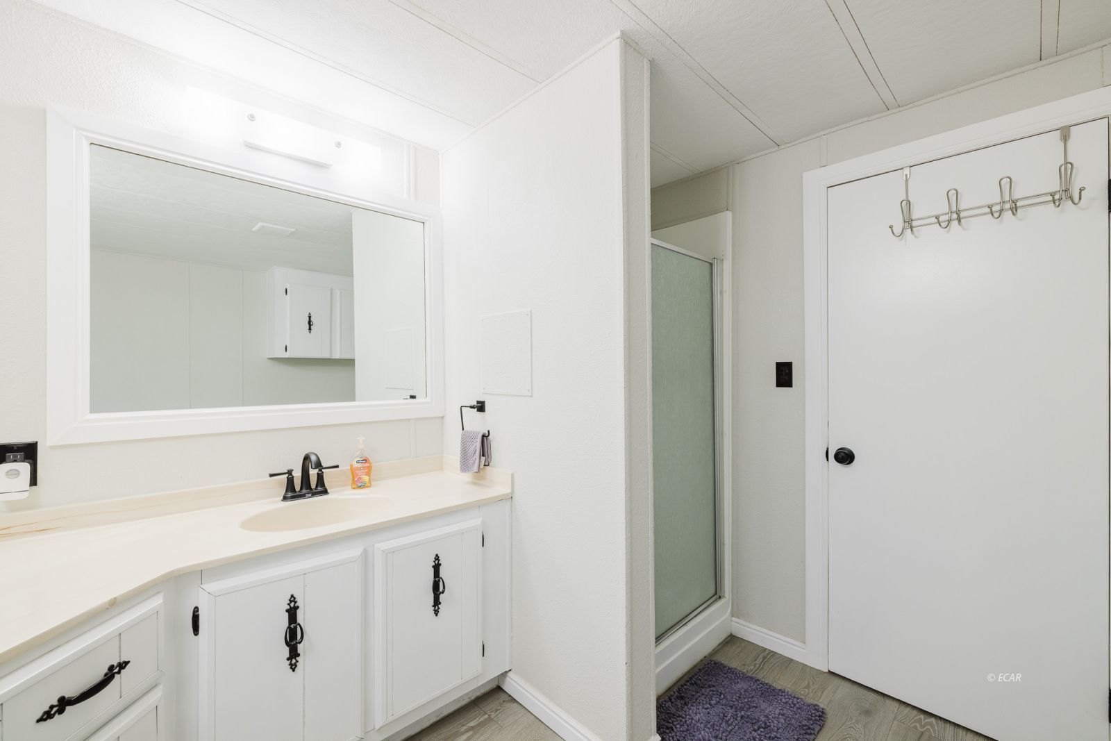 608 Hayland Drive Property Photo 27