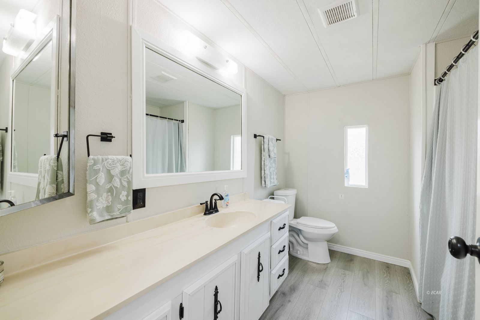 608 Hayland Drive Property Photo 30