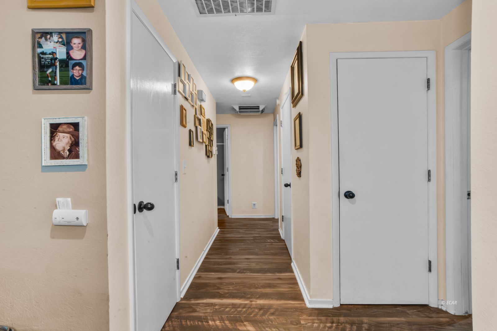 253 N Highland Drive Property Photo 14