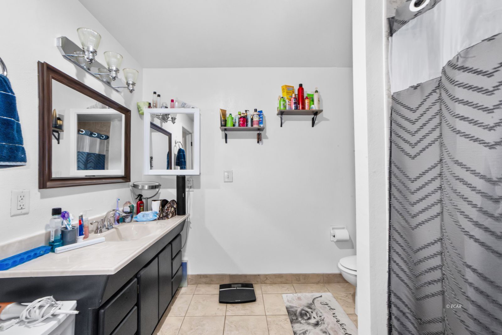 253 N Highland Drive Property Photo 16