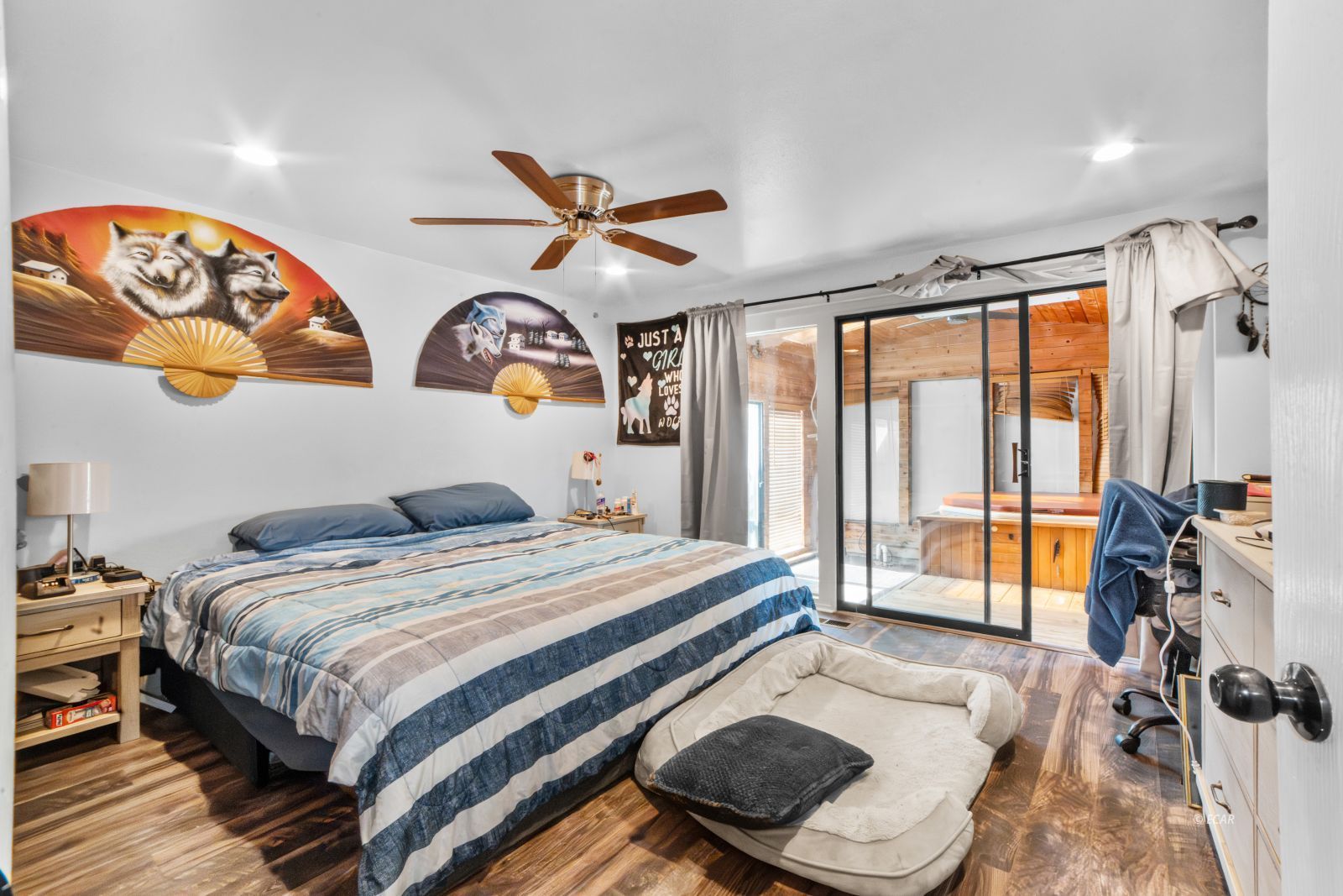 253 N Highland Drive Property Photo 17