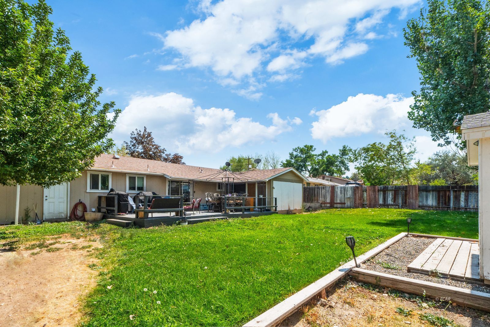 253 N Highland Drive Property Photo 33