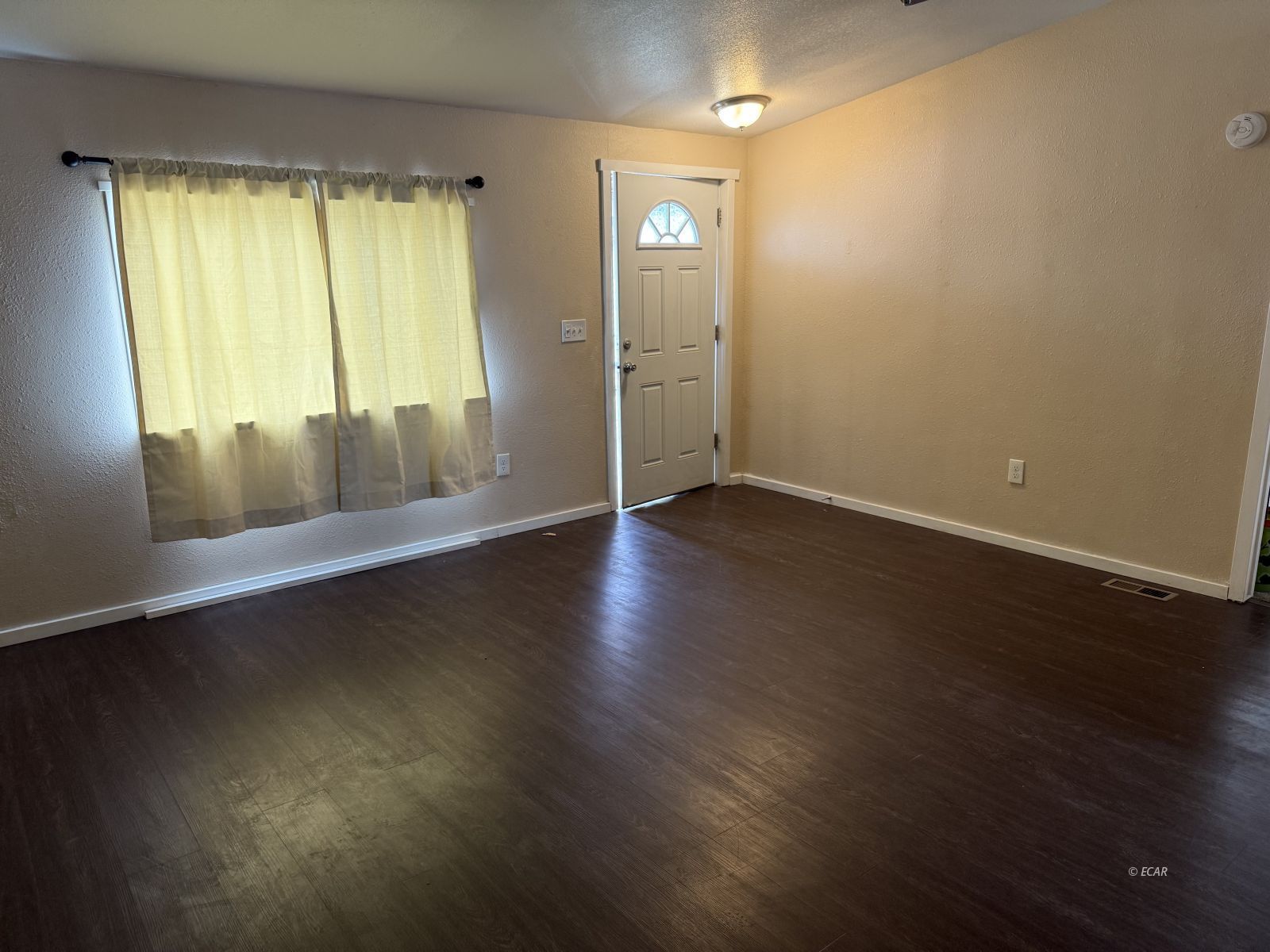 714 Fir Street Property Photo 9