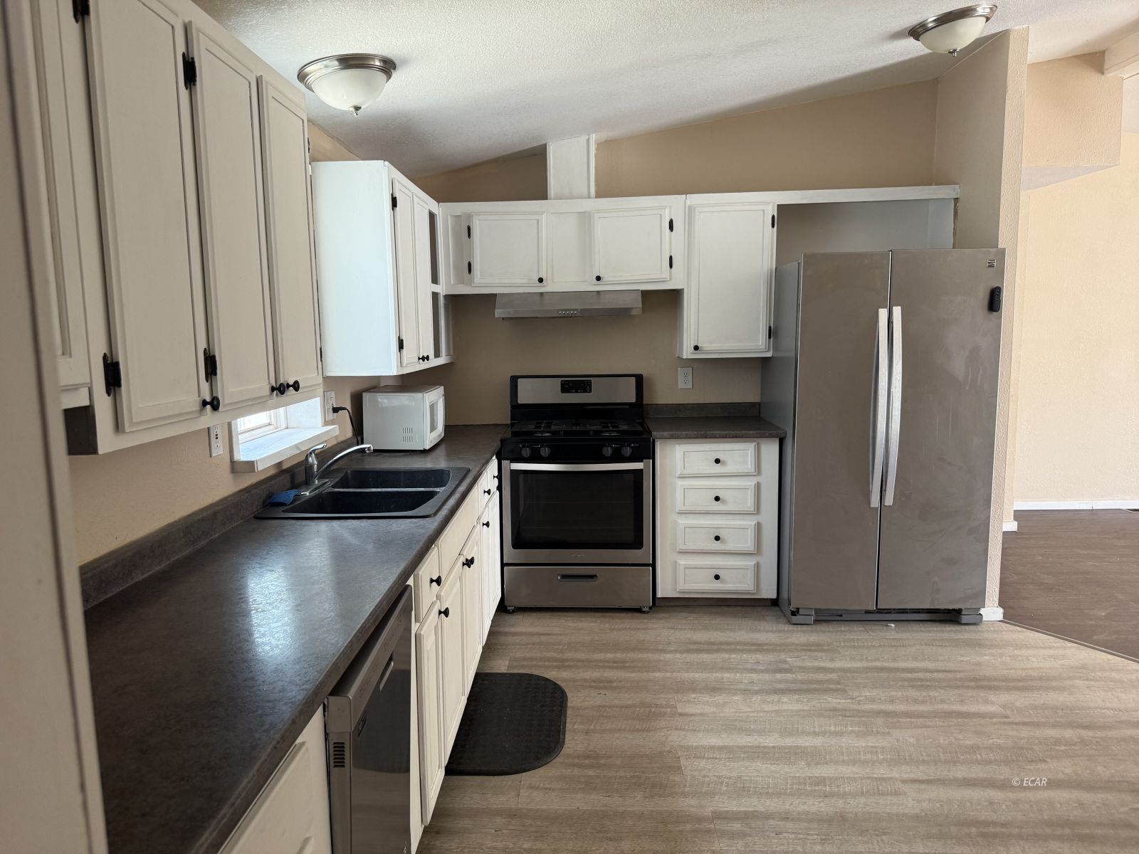 714 Fir Street Property Photo 11