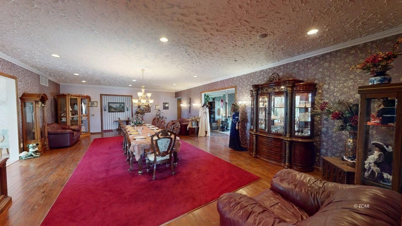 213 Reece River Road Property Photo 3