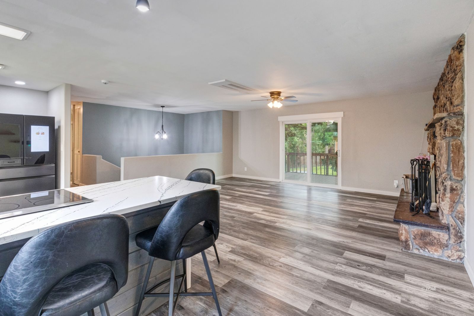 1239 Mountain View Drive Property Photo 9