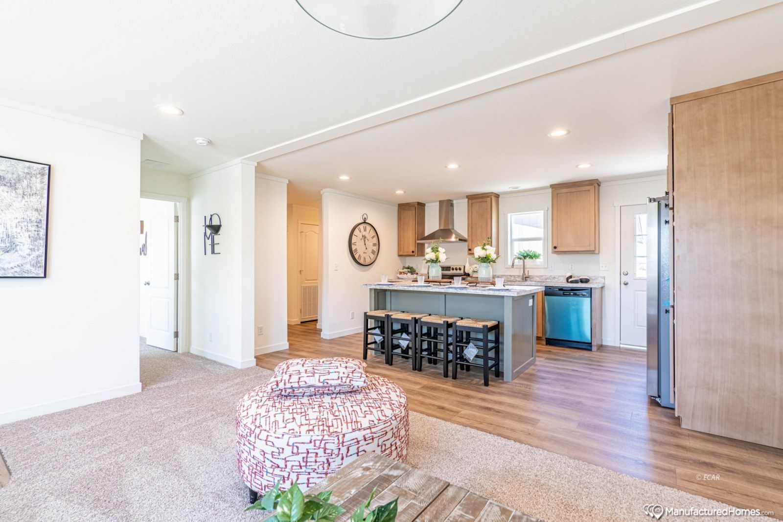 745 Salduro Street Property Photo 11