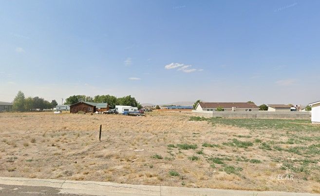 745 Salduro Street Property Photo 18