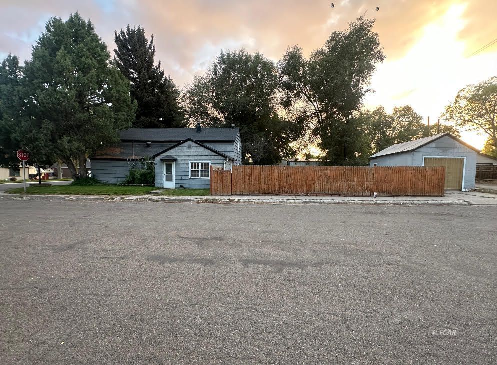 524 Cedar Street Property Photo 1