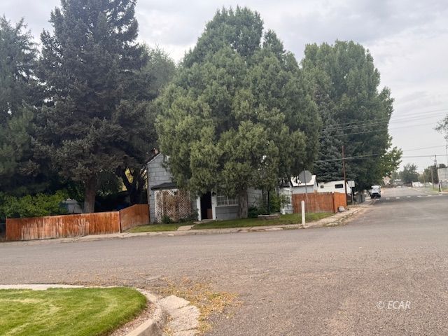 524 Cedar Street Property Photo 2