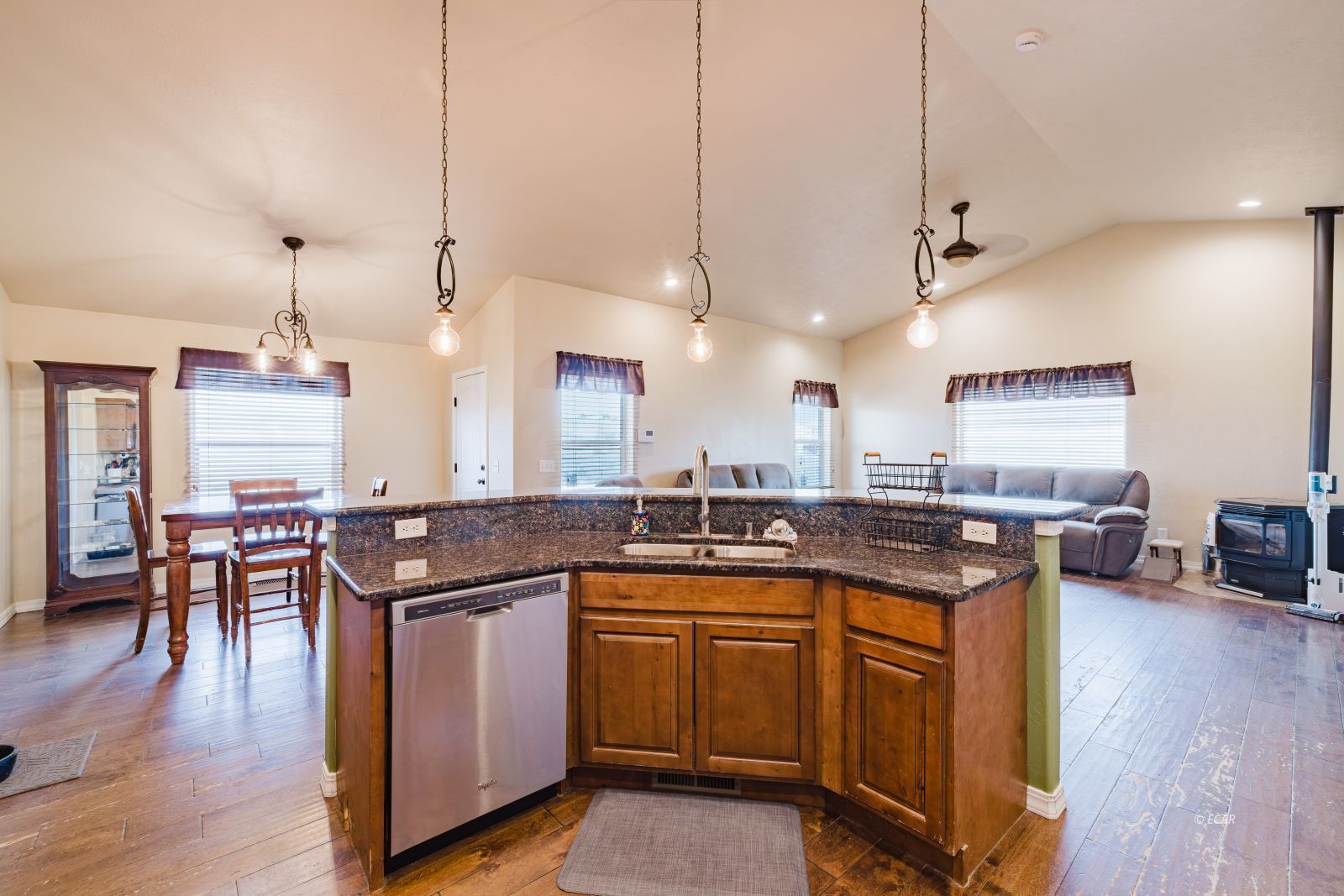 595 Abarr Drive Property Photo 13